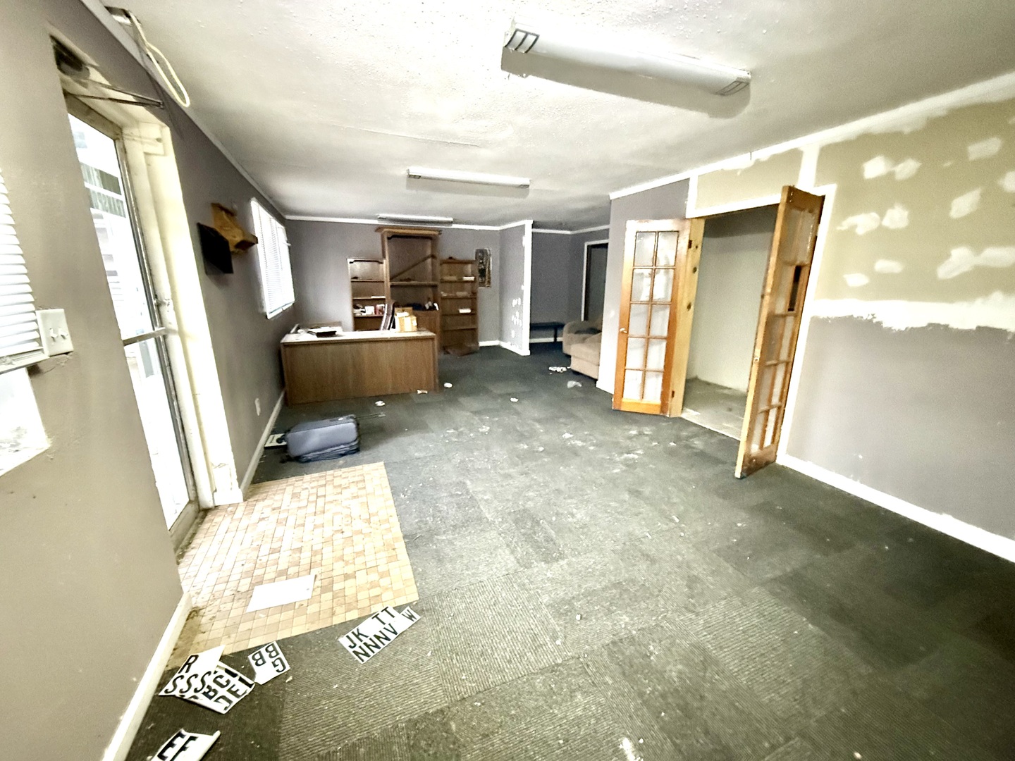 18843 State Hwy 54 Road, Dewitt, IL 61735