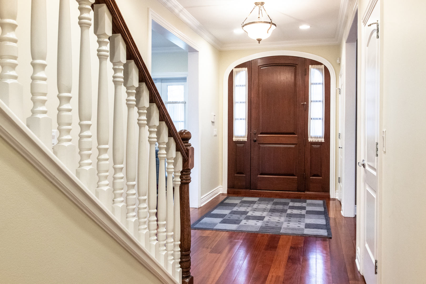 711 Jackson Avenue, River Forest, IL 60305