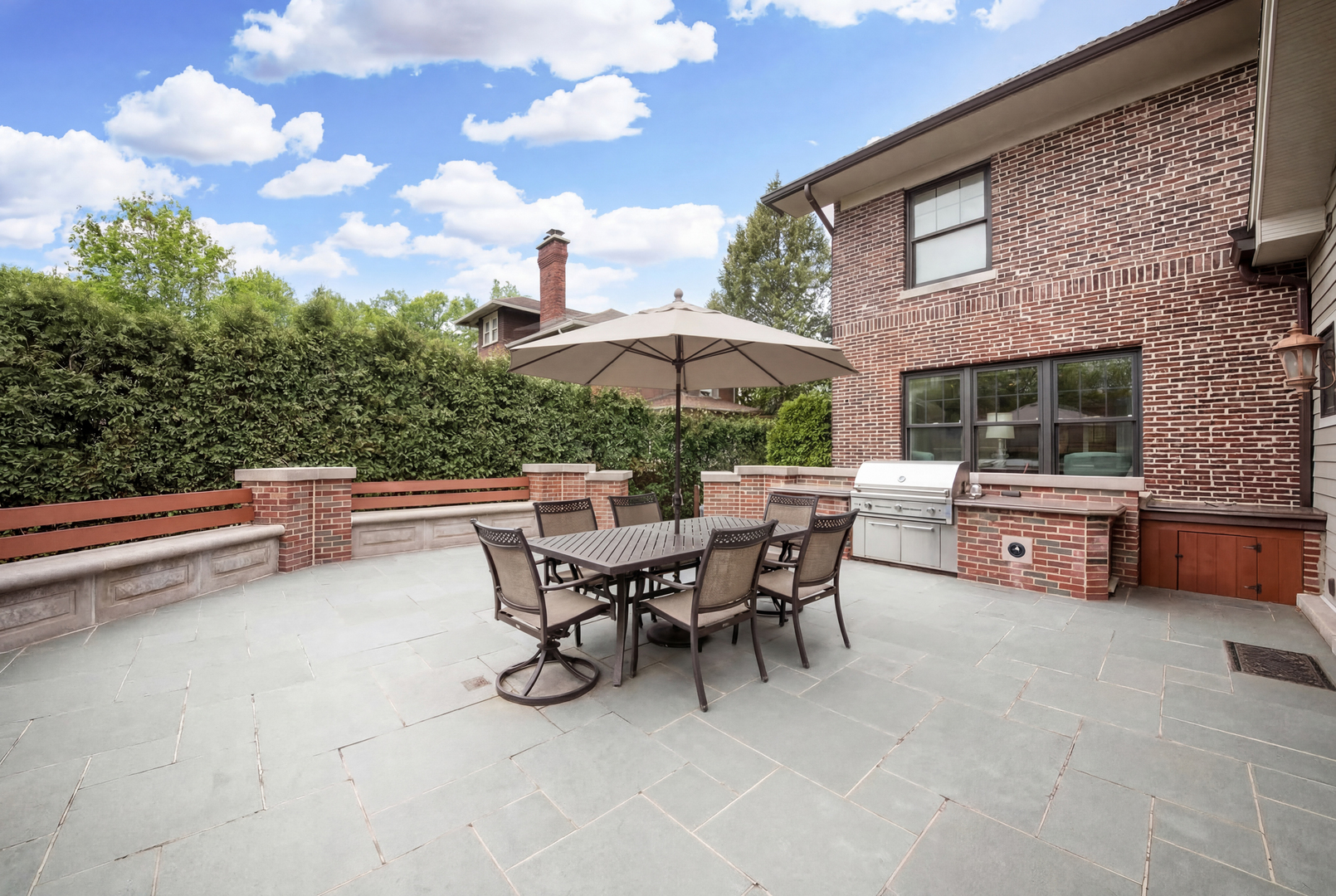 711 Jackson Avenue, River Forest, IL 60305