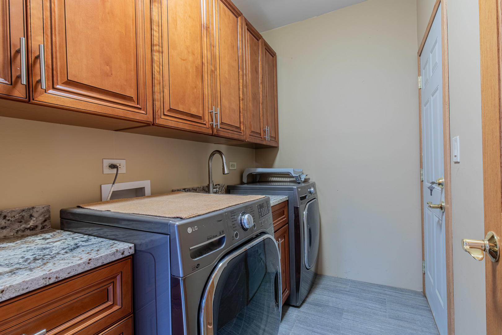 60 Fair Oaks Drive, Putnam, IL 61560