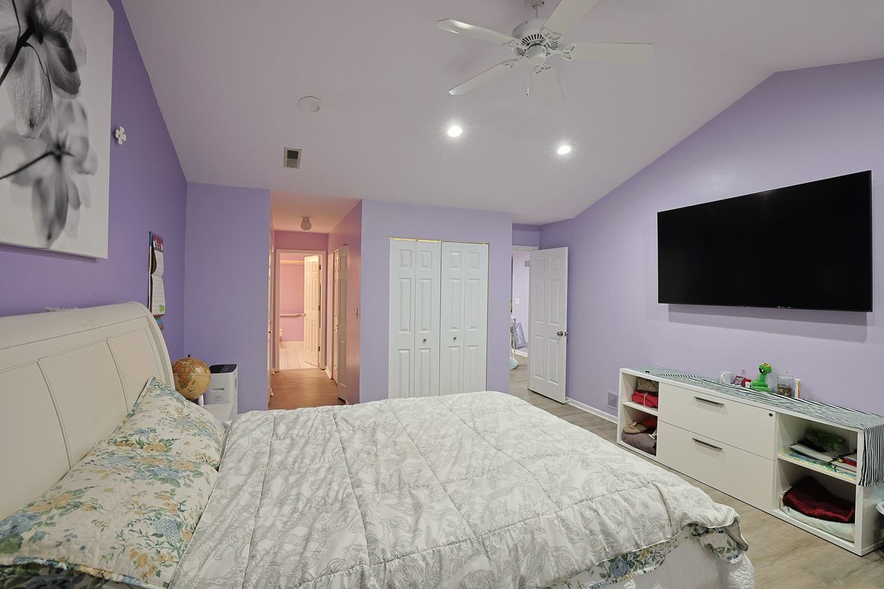 1803 Koehling Road, Northbrook, IL 60062