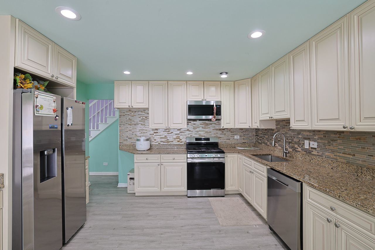 1803 Koehling Road, Northbrook, IL 60062