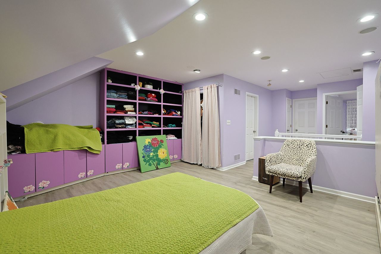 1803 Koehling Road, Northbrook, IL 60062