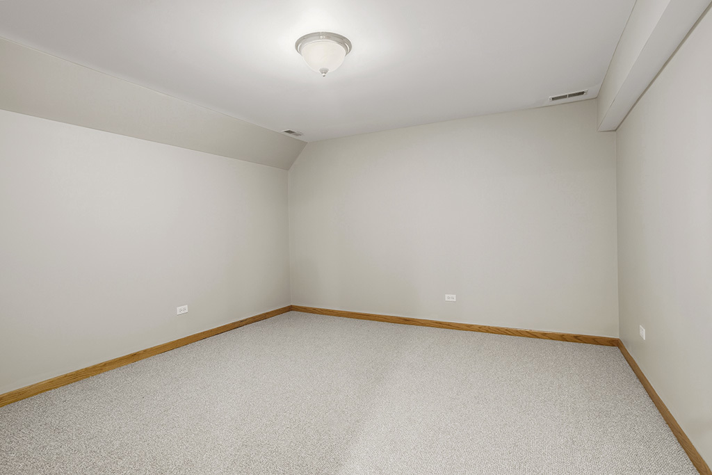 1153 Linden Circle, Beecher, IL 60401