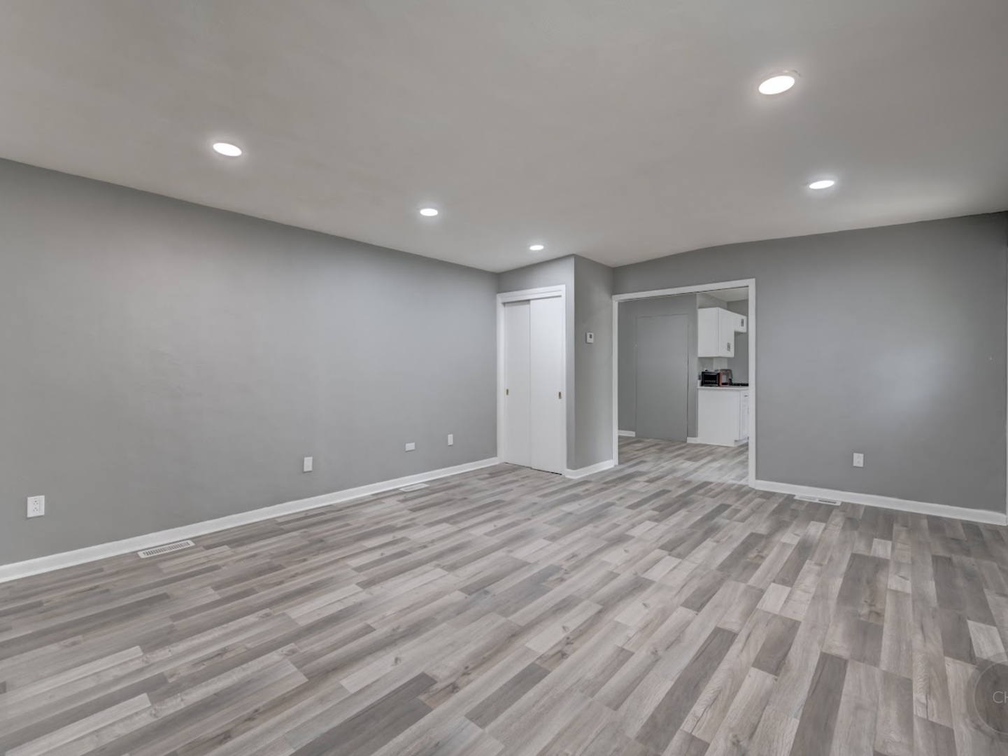 23126 W Oak Street, Plainfield, IL 60544