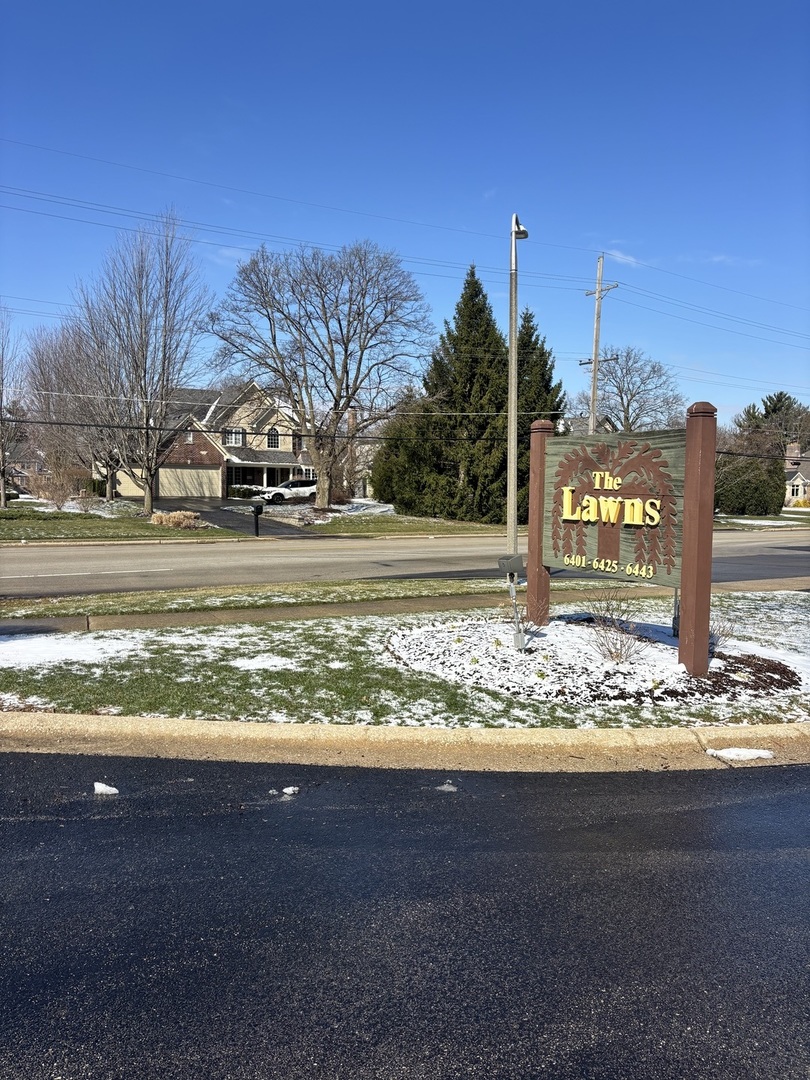 6443 Clarendon Hills Road #411K, Willowbrook, IL 60527