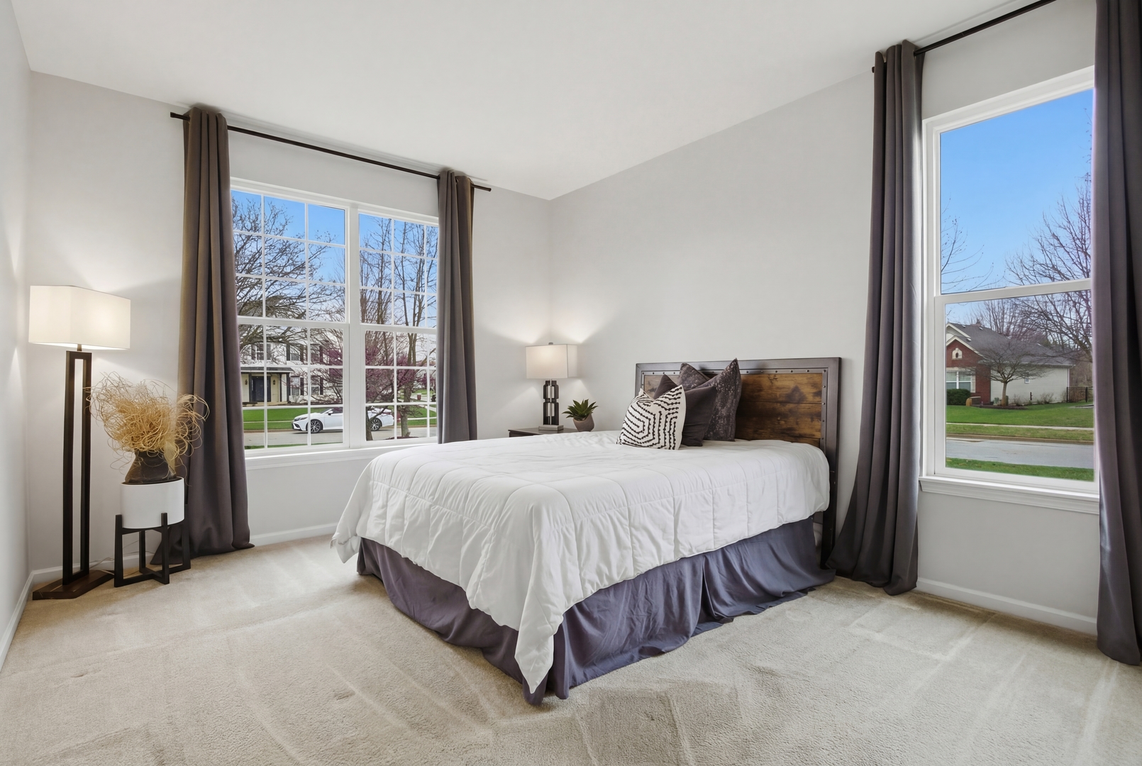 595 Kelly Avenue, Yorkville, IL 60560