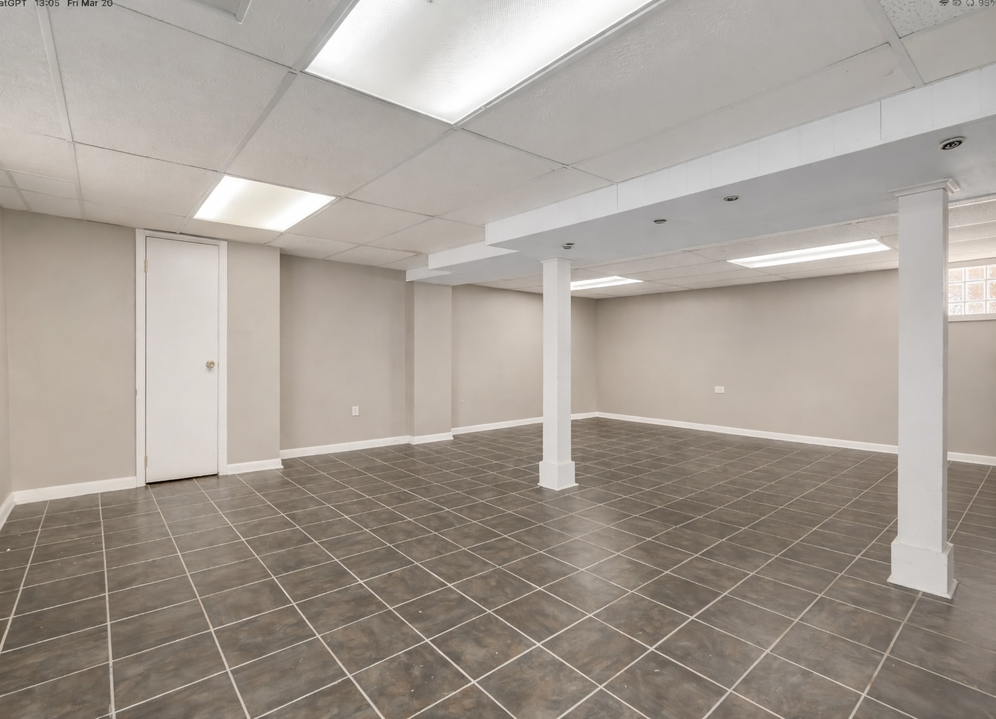 10264 Pelham Street, Westchester, IL 60154