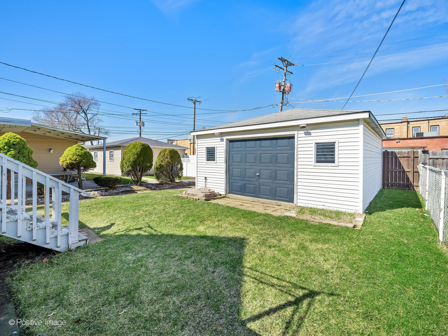 10264 Pelham Street, Westchester, IL 60154