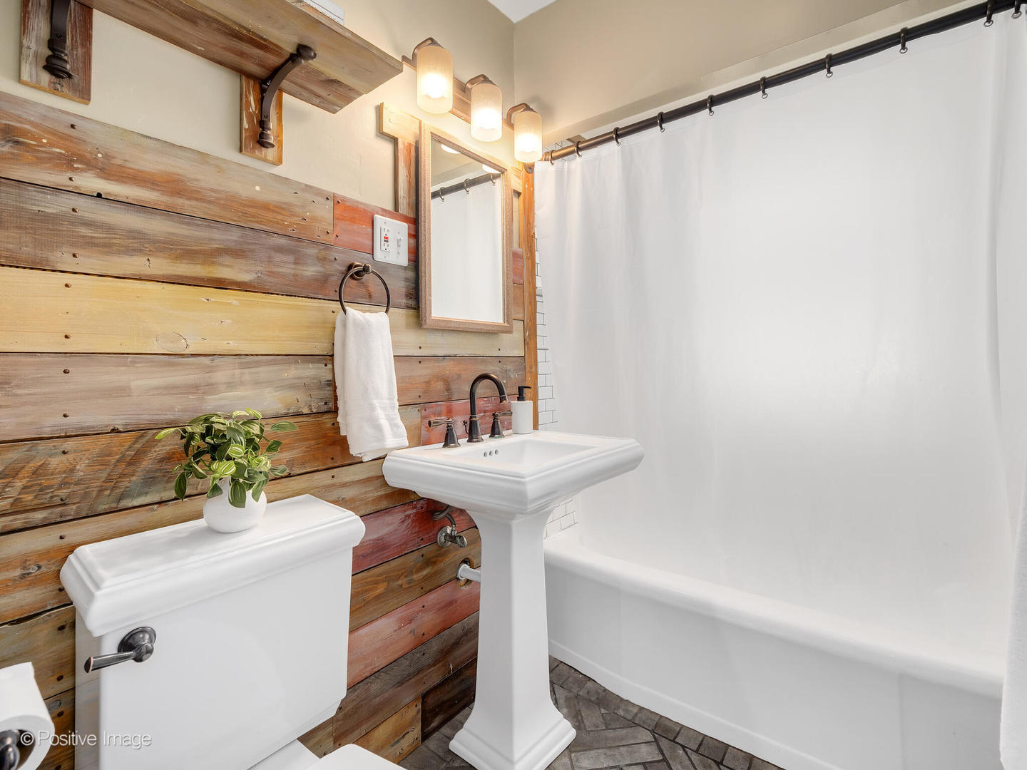 10264 Pelham Street, Westchester, IL 60154