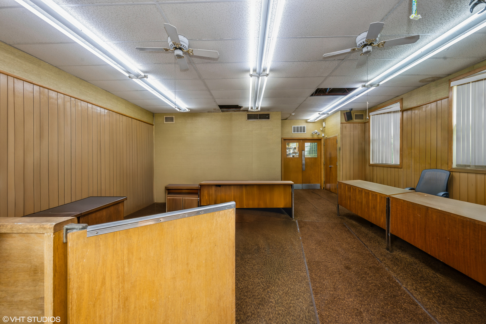 6712 N Crawford Avenue, Lincolnwood, IL 60712