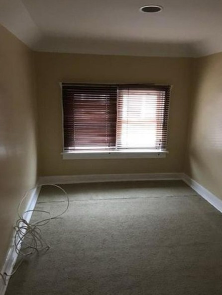 422 South Street #2, Elgin, IL 60123
