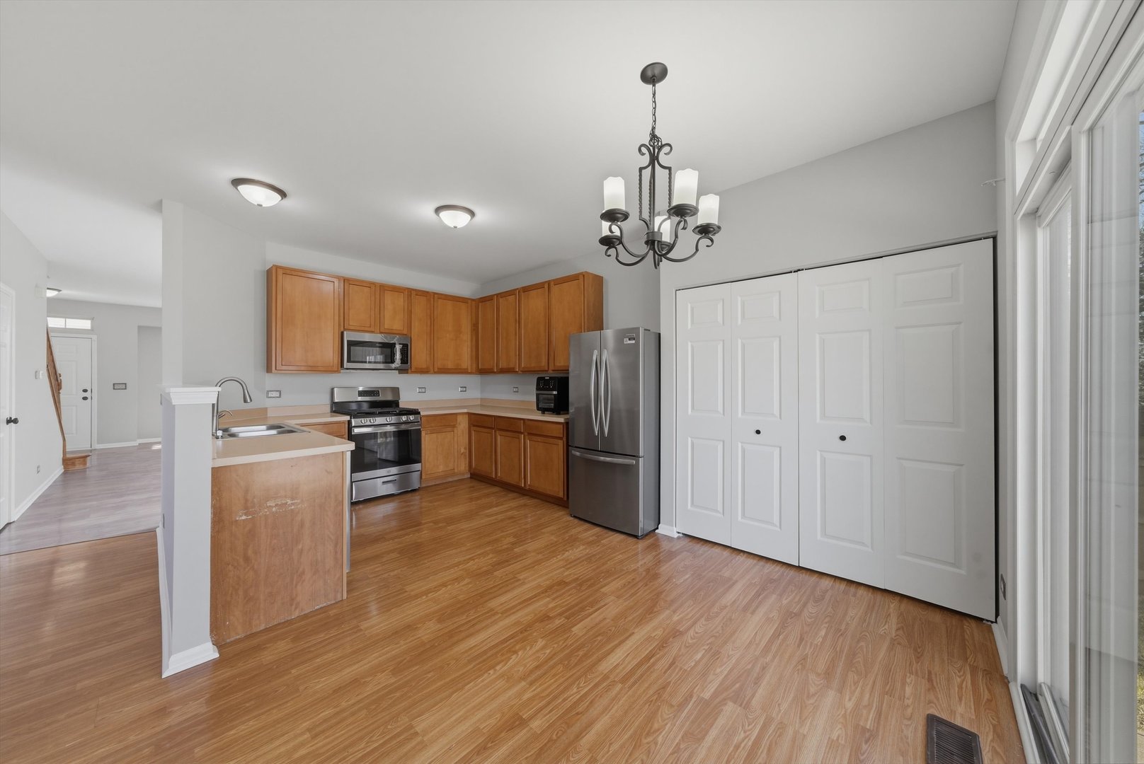 1053 Walker Court, Antioch, IL 60002