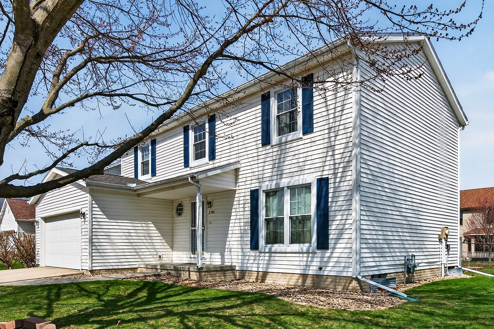 2704 Brighton Lane, Bloomington, IL 61704