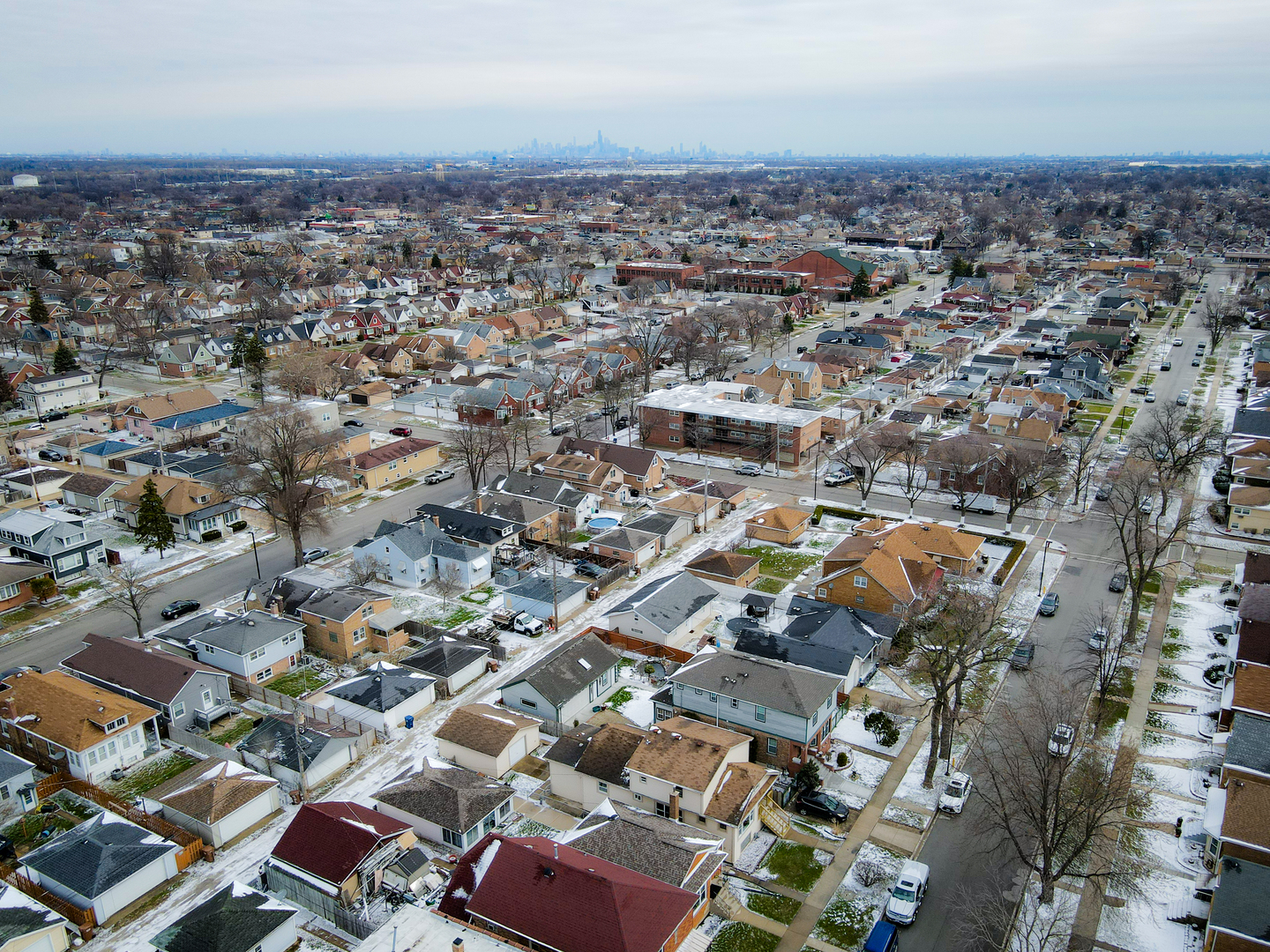 7424 W 57th Place, Summit, IL 60501