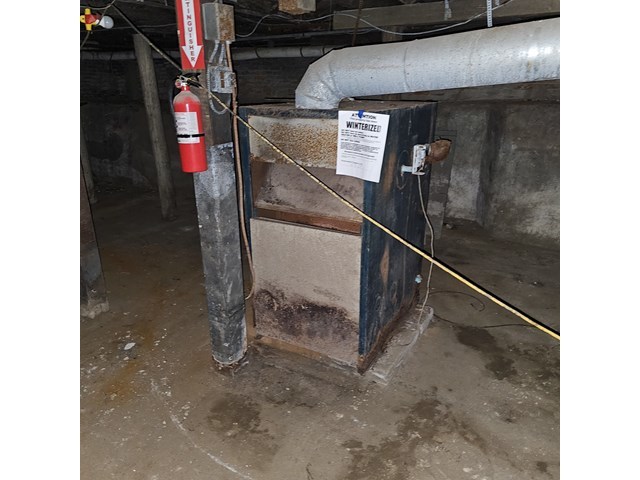 212 S Tryon Street, Woodstock, IL 60098