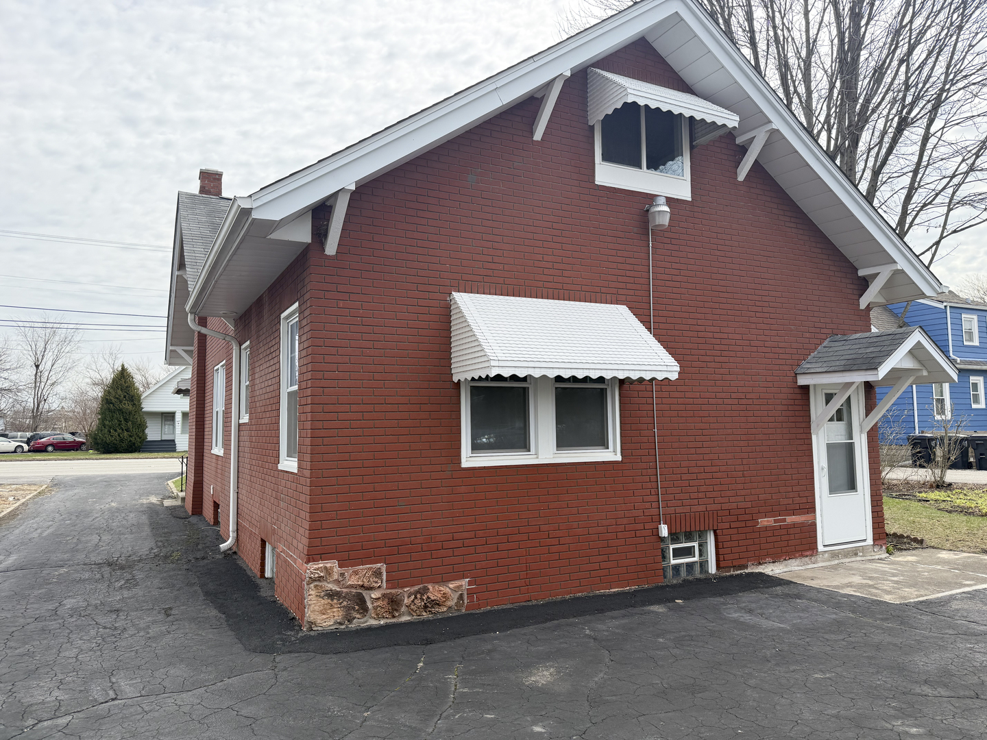 16816 S Park Avenue, South Holland, IL 60473