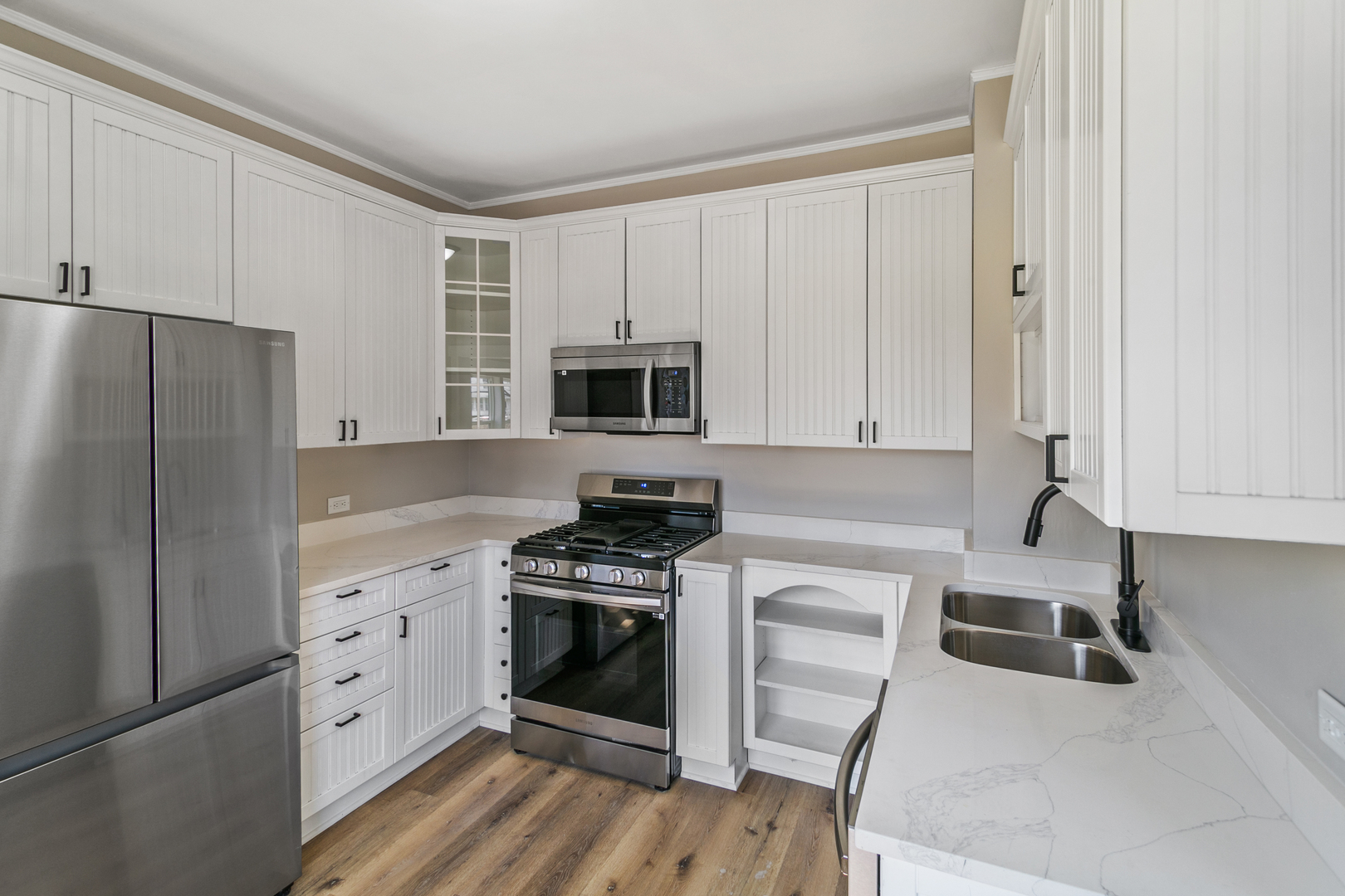 16816 S Park Avenue, South Holland, IL 60473