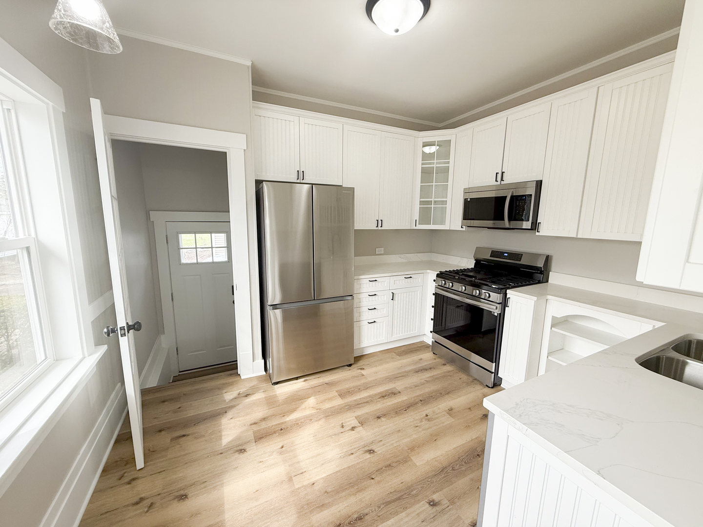 16816 S Park Avenue, South Holland, IL 60473