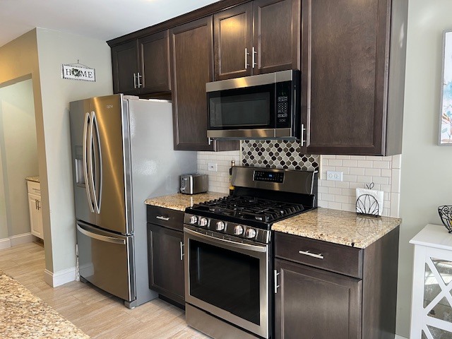 159 Parkview Drive #159, Wauconda, IL 60084