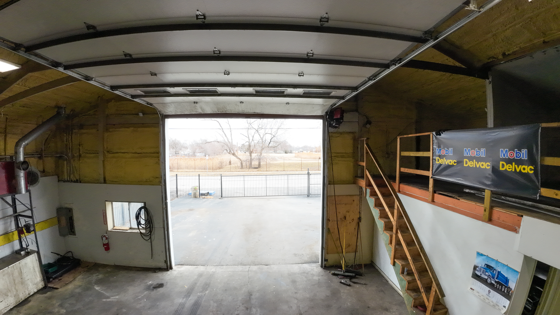 17620 Chicago Avenue, Lansing, IL 60438