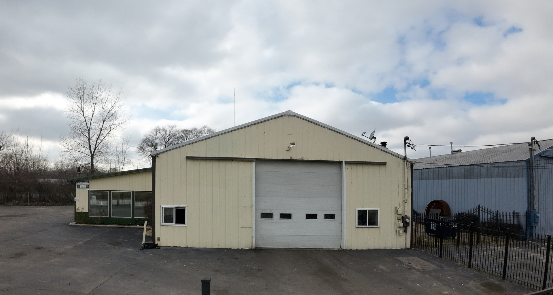 17620 Chicago Avenue, Lansing, IL 60438