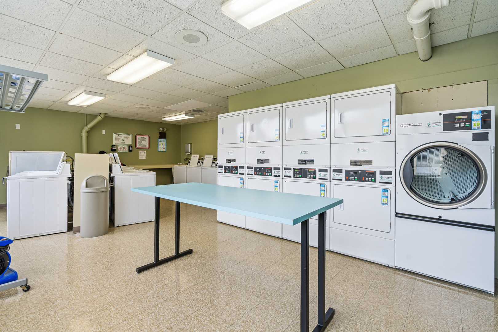 233 E Erie Street #1602, Chicago, IL 60611