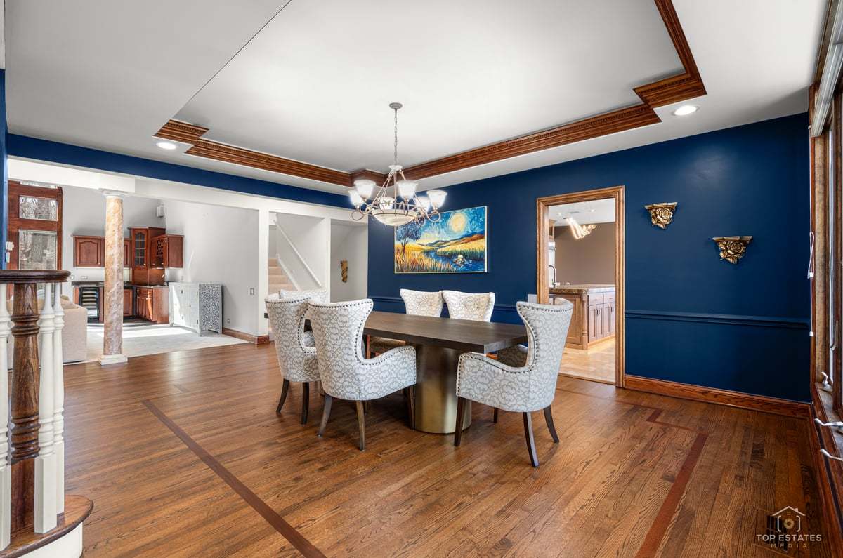 25676 N Canyon Creek Court, Barrington, IL 60010