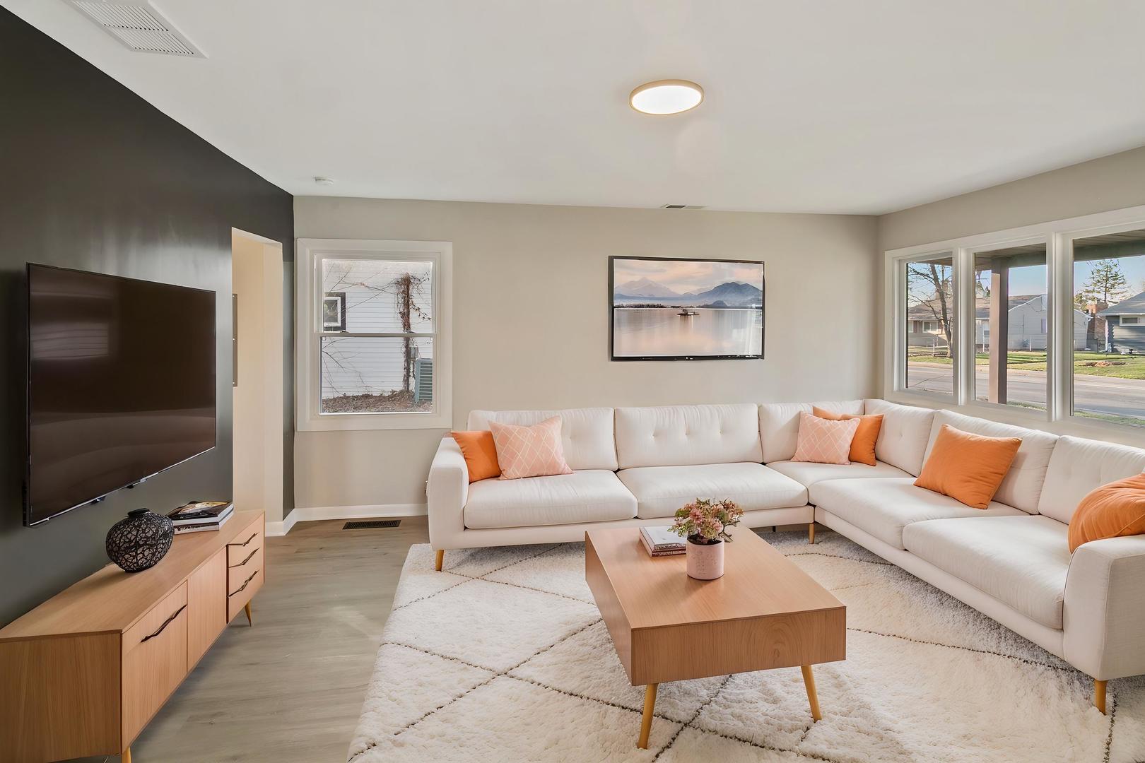 2302 Madonna Avenue, Joliet, IL 60436