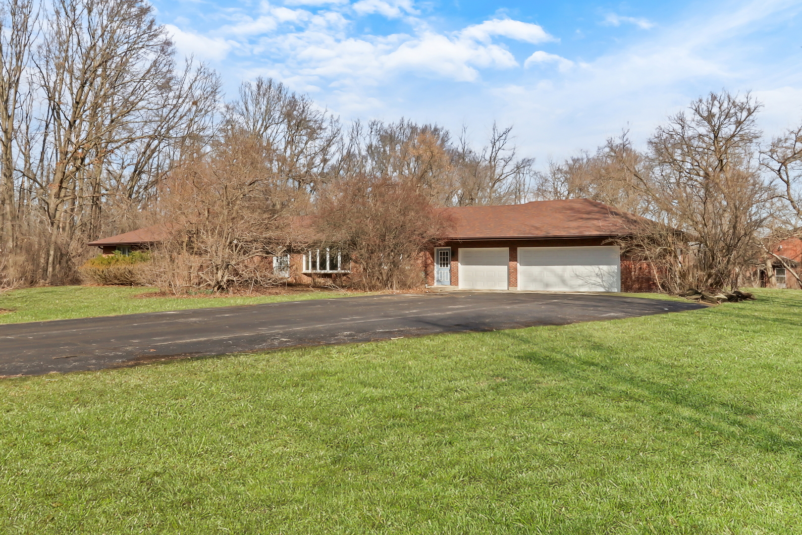 40335 N Mill Creek Road, Old Mill Creek, IL 60083