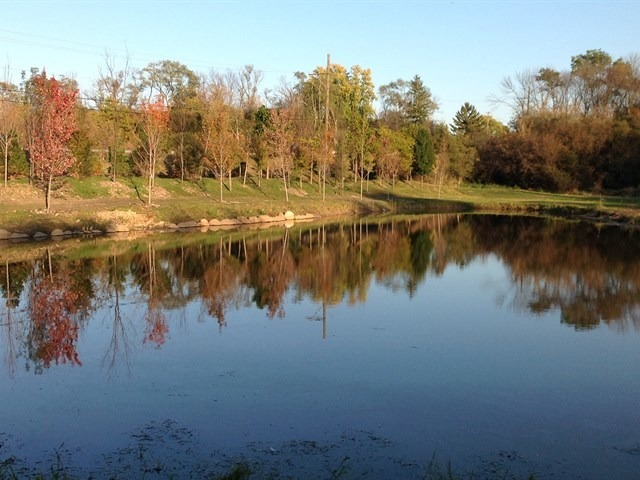 303 Algonquin Road, South Barrington, IL 60010