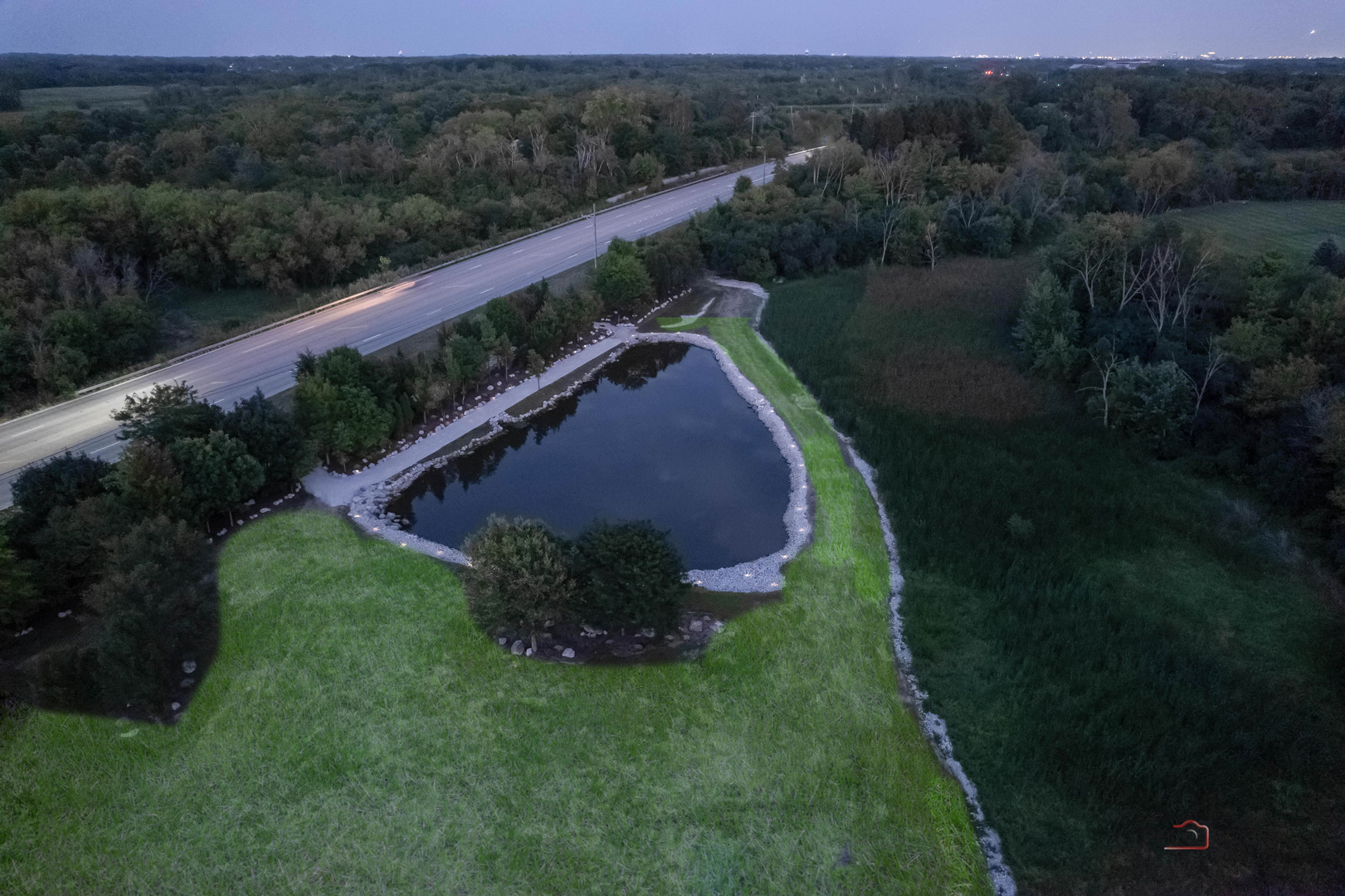 303 Algonquin Road, South Barrington, IL 60010