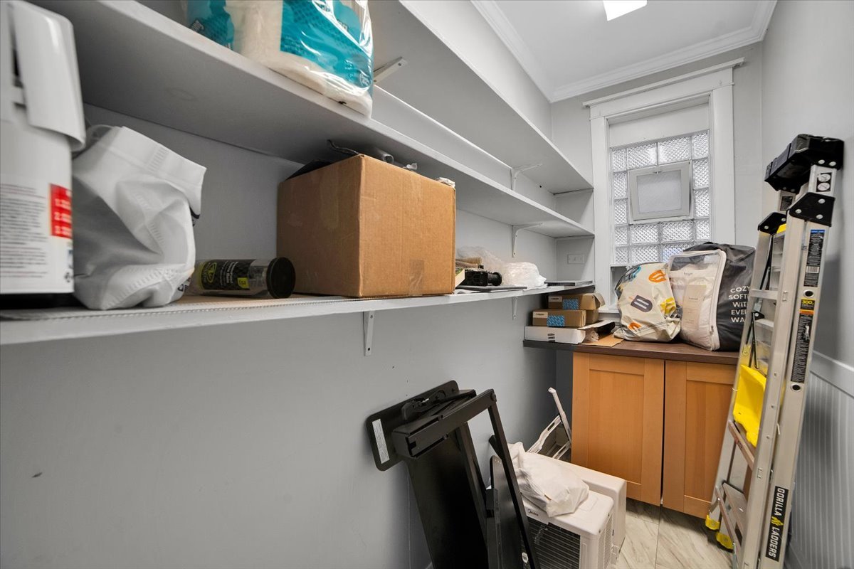 2108 Highland Avenue, Berwyn, IL 60402