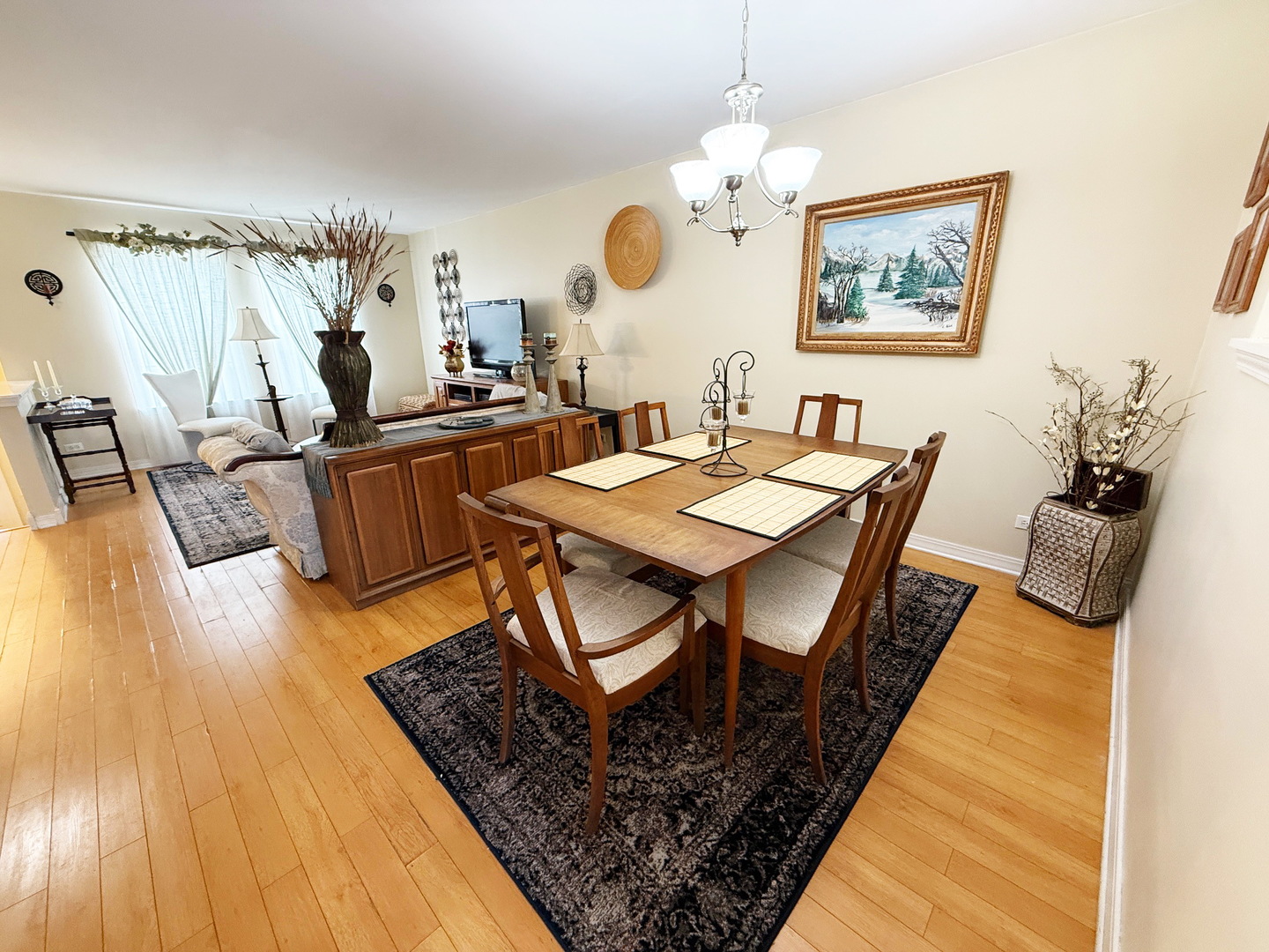 492 Holiday Lane, Hainesville, IL 60073