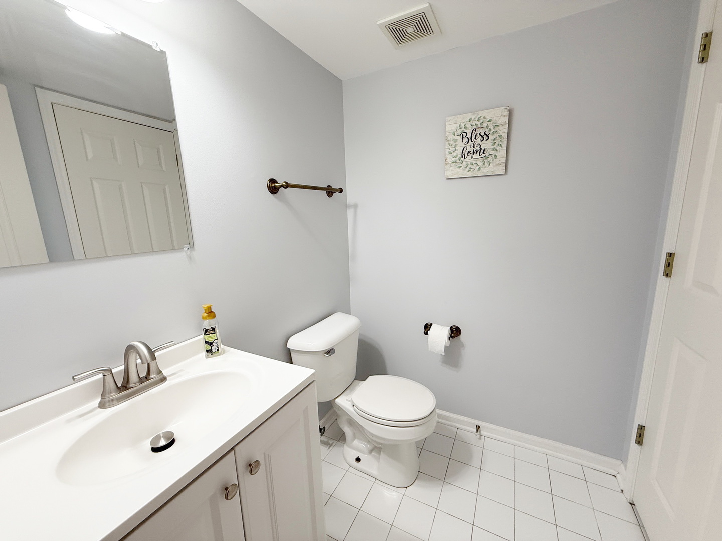 492 Holiday Lane, Hainesville, IL 60073