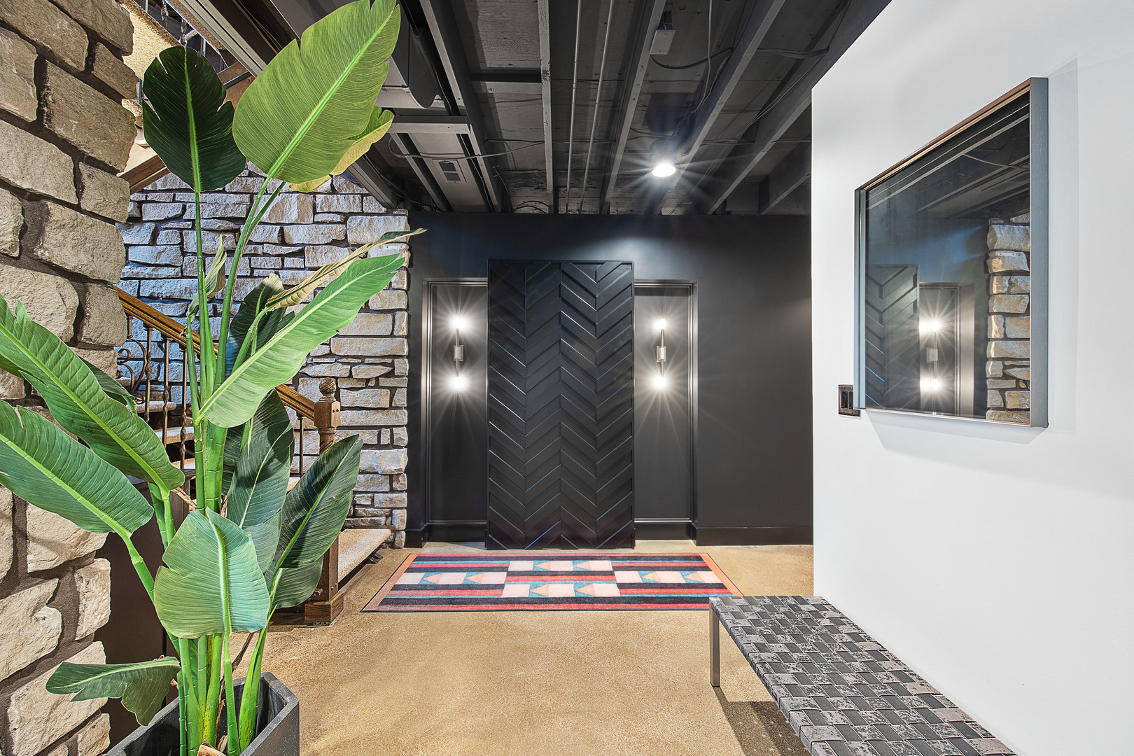 219 Parkview Drive, Bloomington, IL 61701