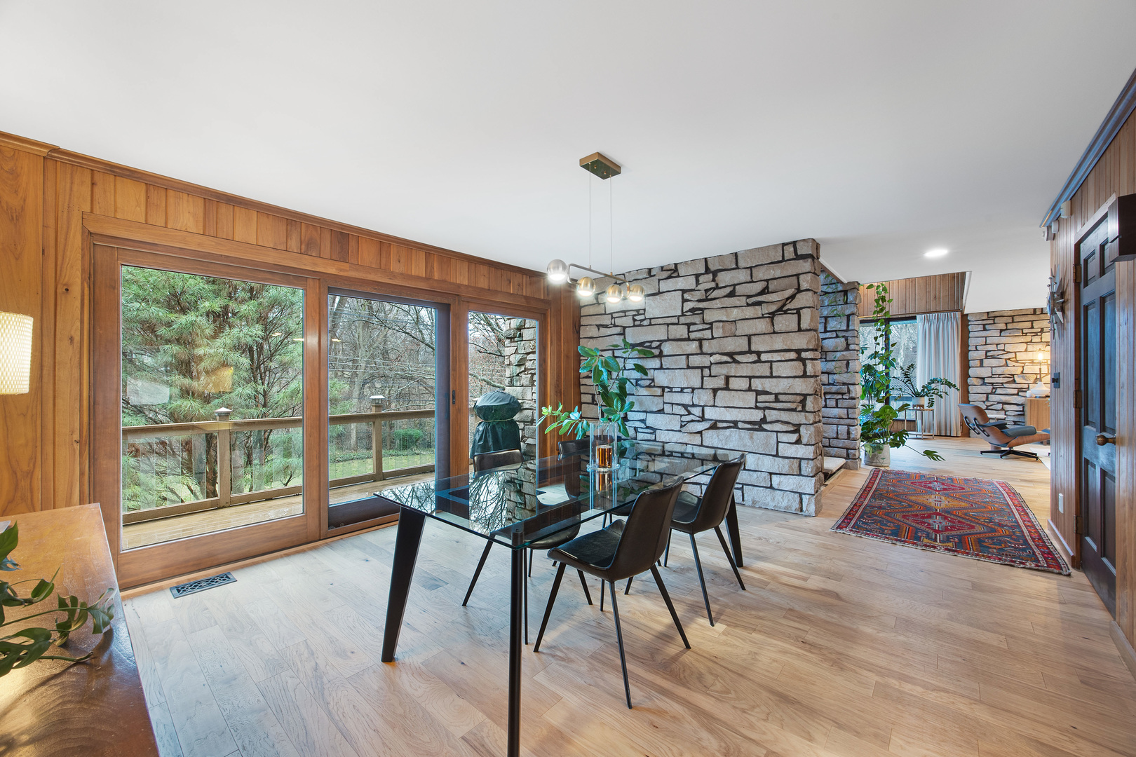 219 Parkview Drive, Bloomington, IL 61701