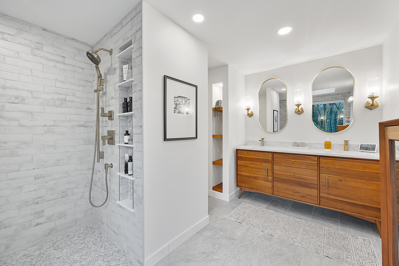 219 Parkview Drive, Bloomington, IL 61701