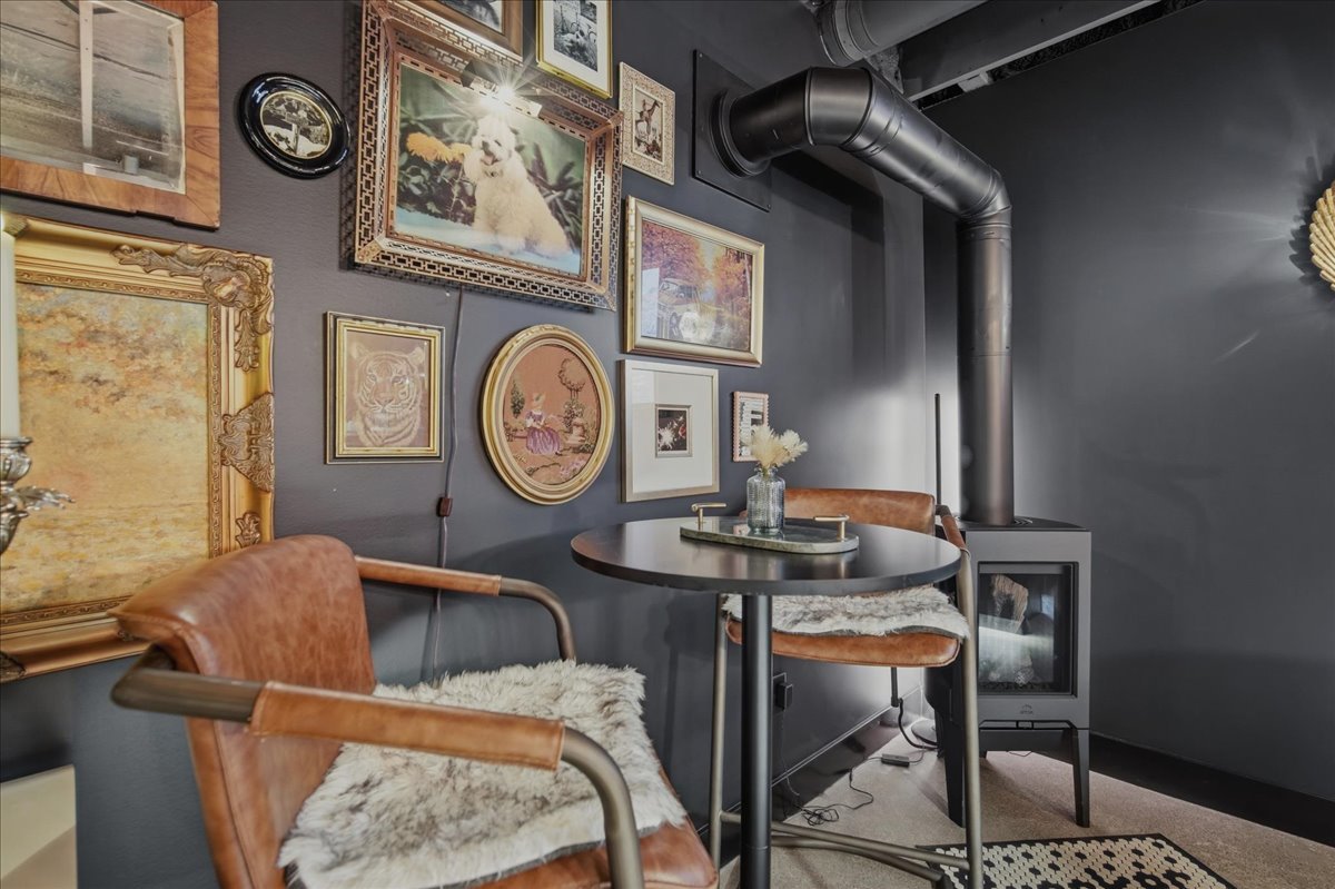 219 Parkview Drive, Bloomington, IL 61701