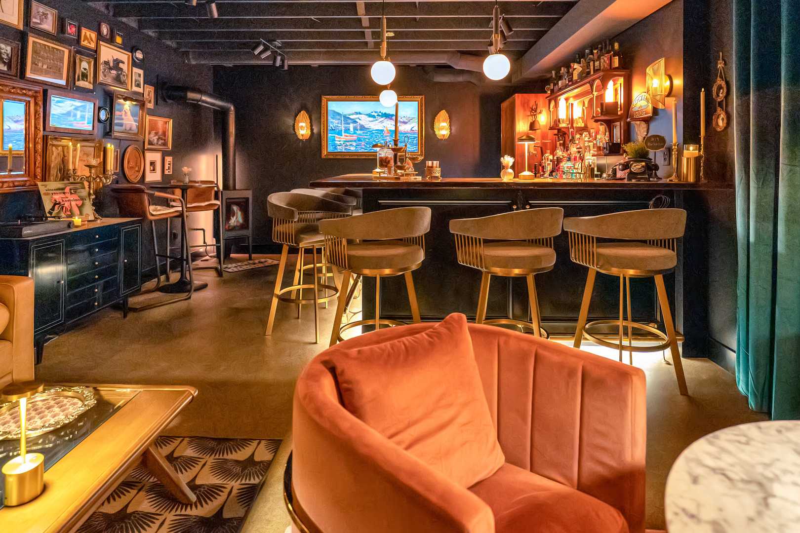 219 Parkview Drive, Bloomington, IL 61701