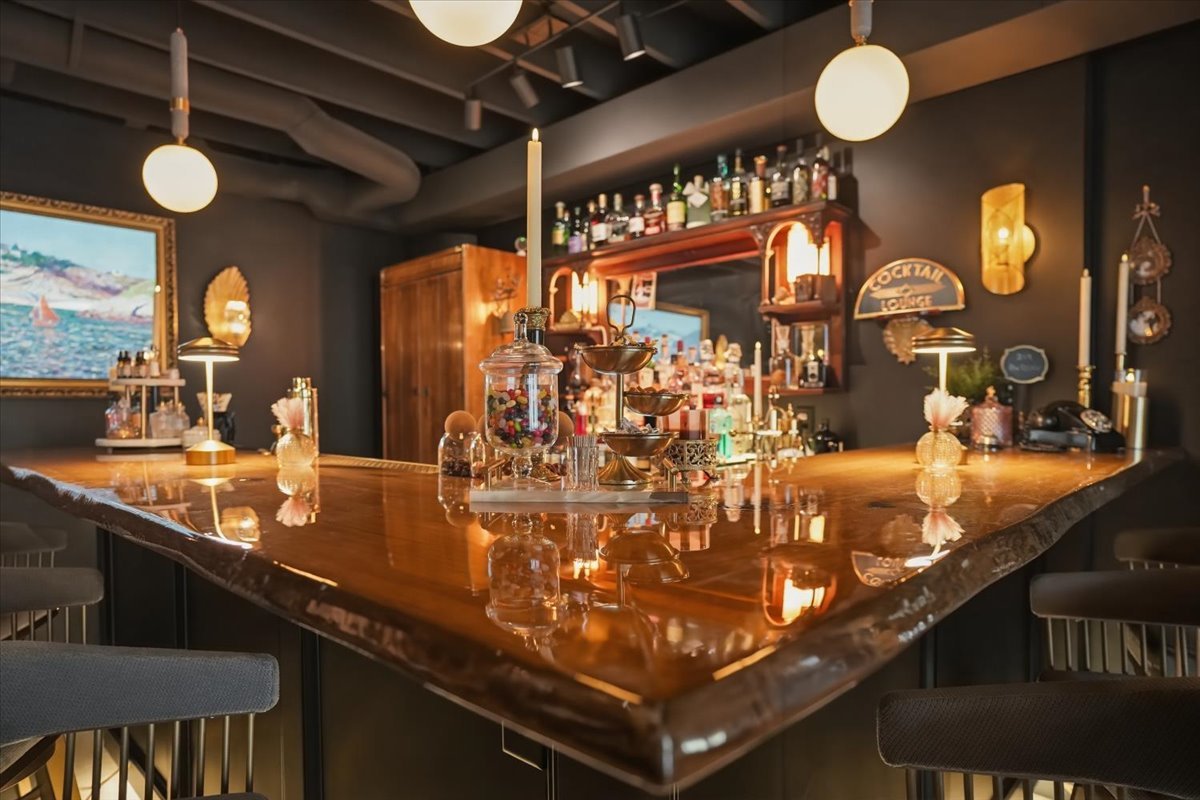 219 Parkview Drive, Bloomington, IL 61701