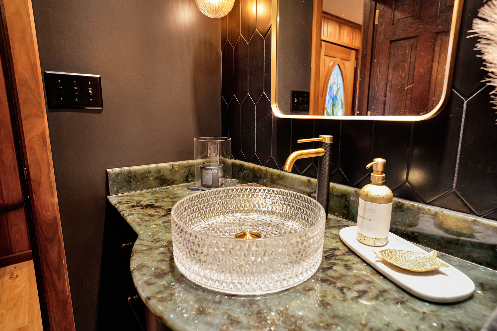 219 Parkview Drive, Bloomington, IL 61701