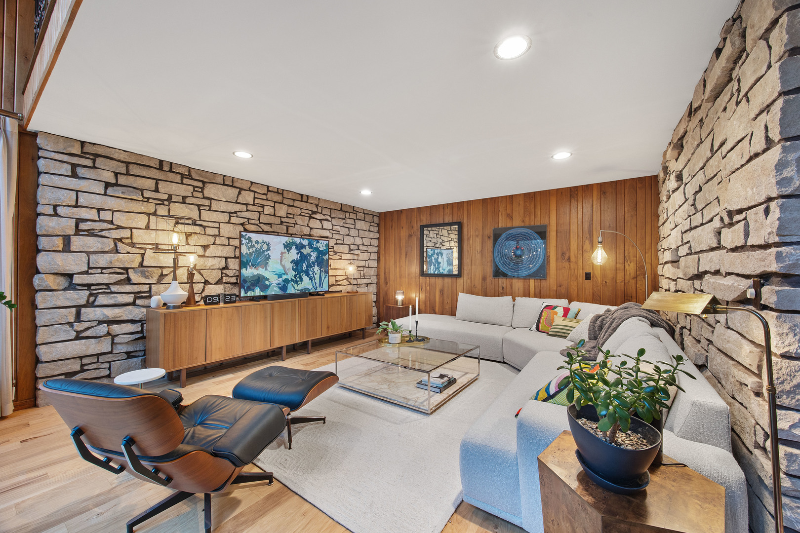 219 Parkview Drive, Bloomington, IL 61701