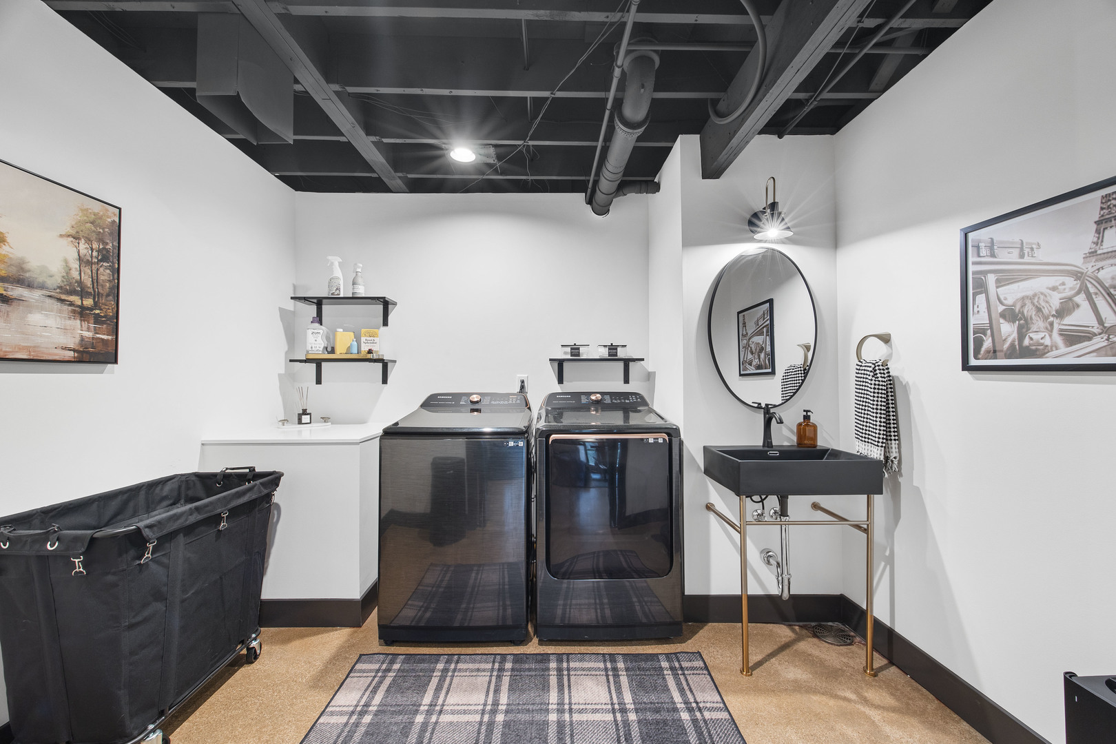 219 Parkview Drive, Bloomington, IL 61701