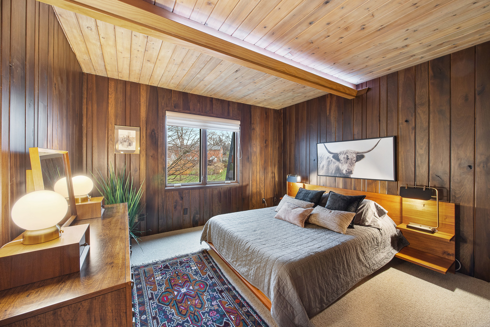 219 Parkview Drive, Bloomington, IL 61701