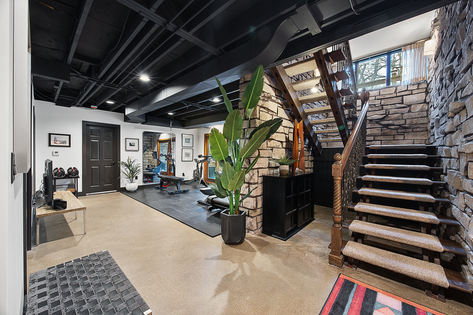 219 Parkview Drive, Bloomington, IL 61701