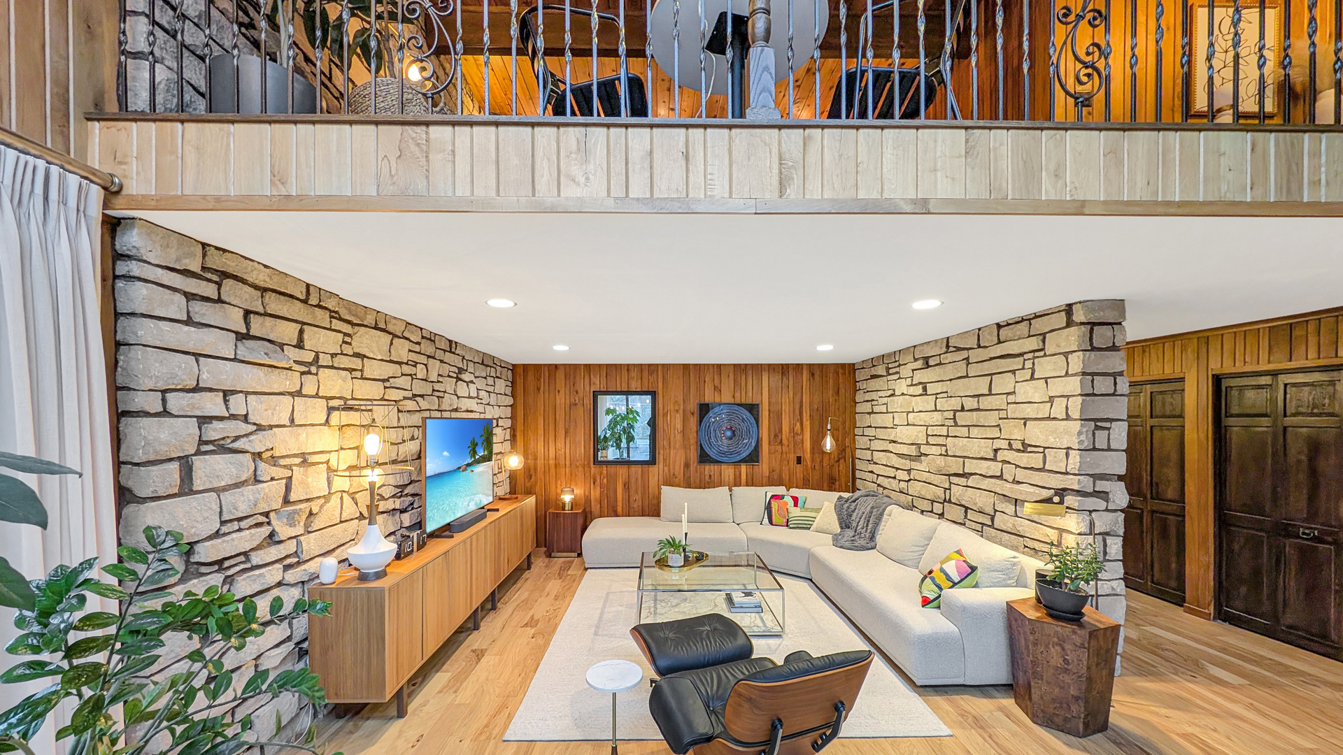 219 Parkview Drive, Bloomington, IL 61701