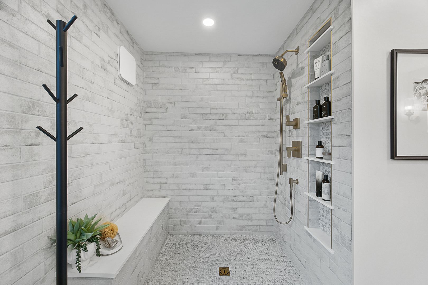 219 Parkview Drive, Bloomington, IL 61701