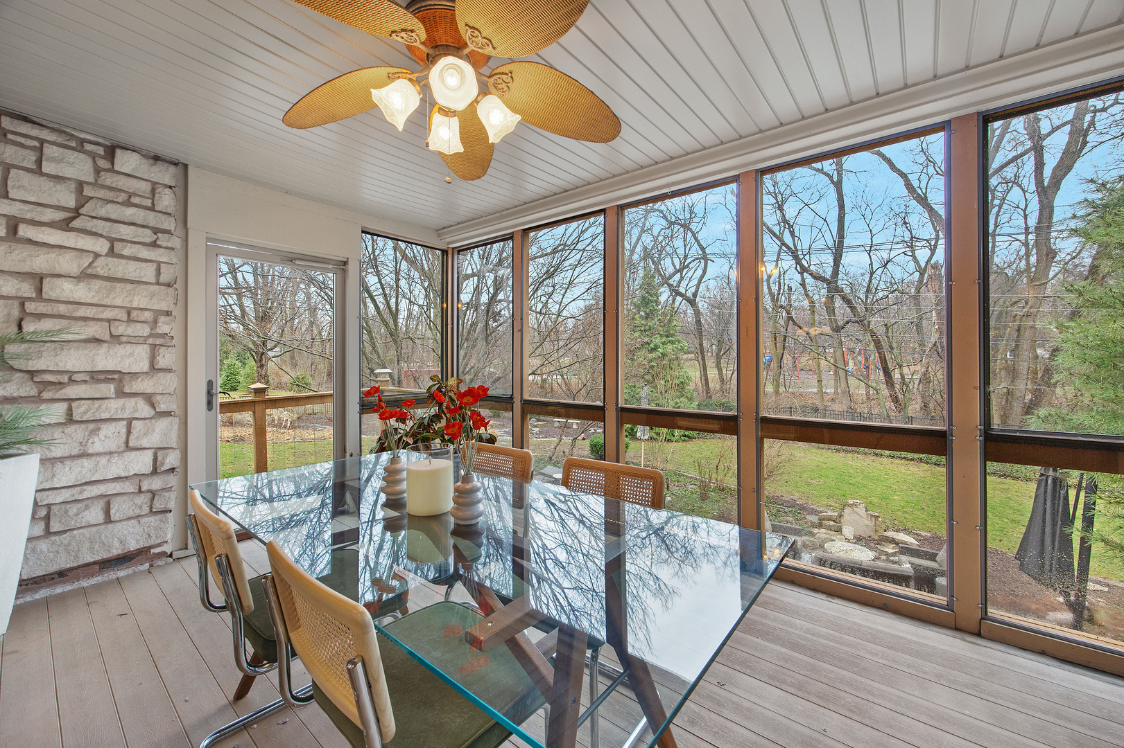 219 Parkview Drive, Bloomington, IL 61701