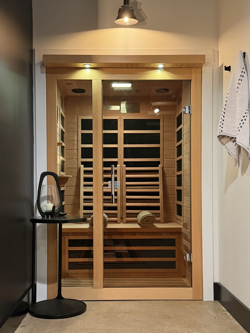 219 Parkview Drive, Bloomington, IL 61701